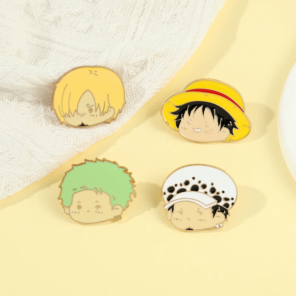 4 Pcs Anime Character Brooch S - огляд і ціна Cosplay Anime Zoro